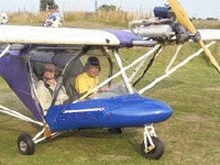 Microlight flying lessons